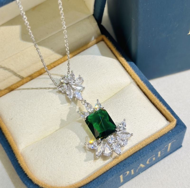 Piaget Necklaces